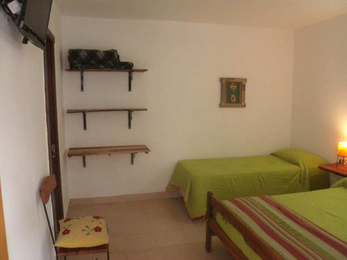 Hostal Aires De Cafayate Bagian luar foto